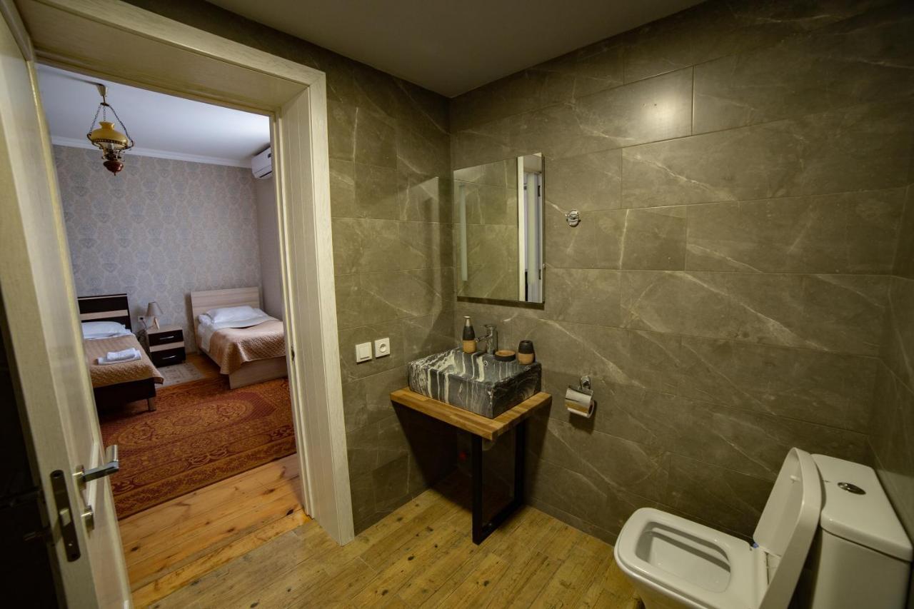 Savanna Guest House Dedoplis Tskaro Eksteriør billede