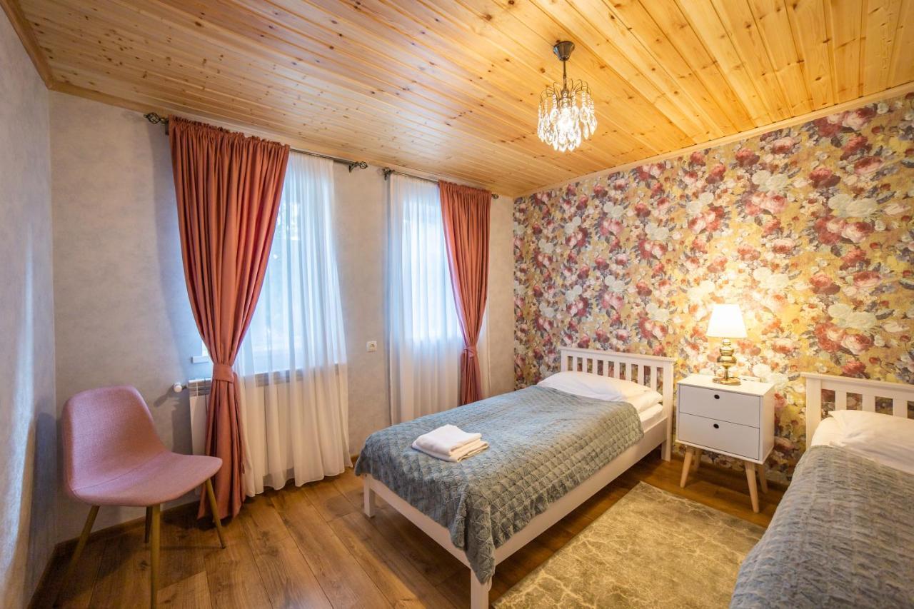 Savanna Guest House Dedoplis Tskaro Eksteriør billede